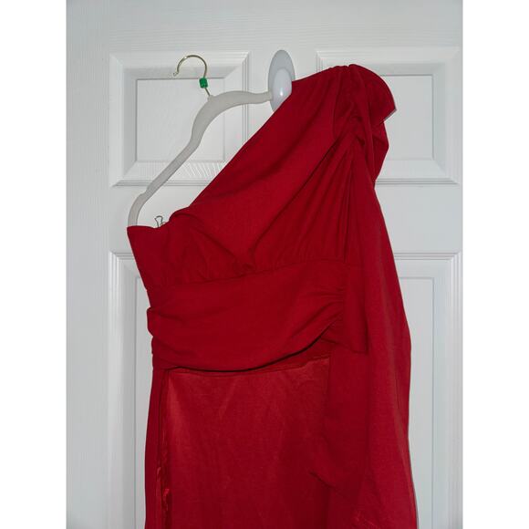 CHICME Red one shoulder top size L - Picture 3 of 10